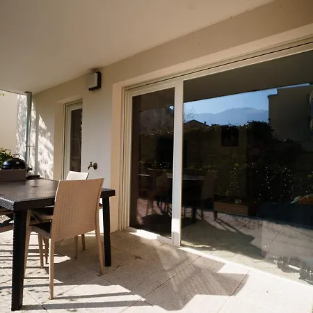 La Loge Des Jardins Du Petit Port Apartamento *